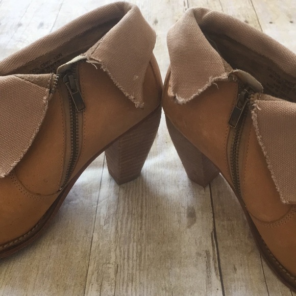 J Shoes Saloon Booties - Picture 8 of 8